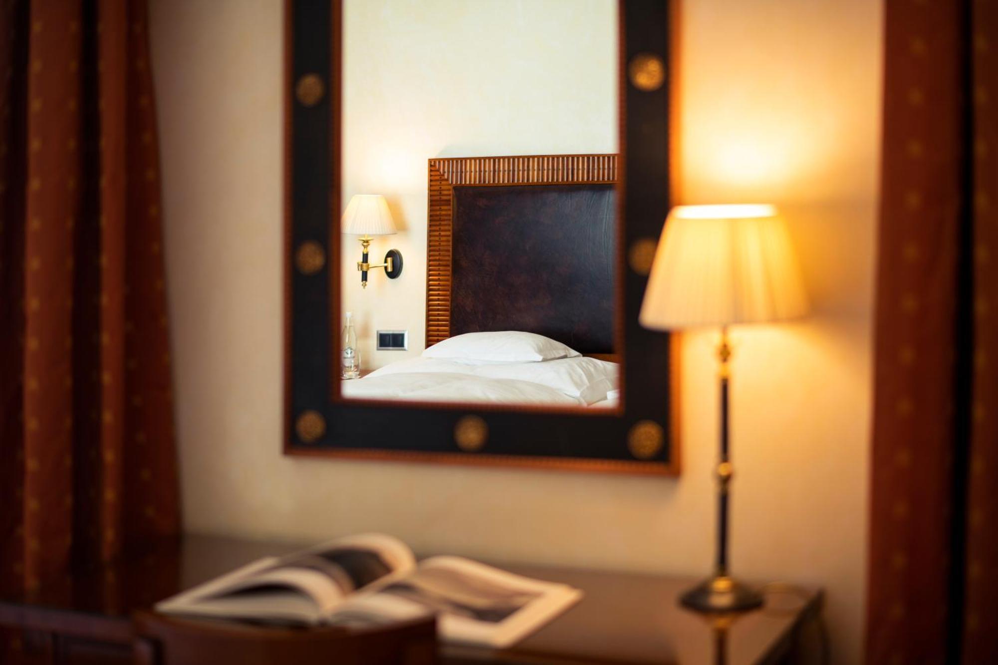 แกรนด์ โฮเต็ล โครเนนโฮฟ Hotel ปอนเตรสซีนา ภายนอก รูปภาพ