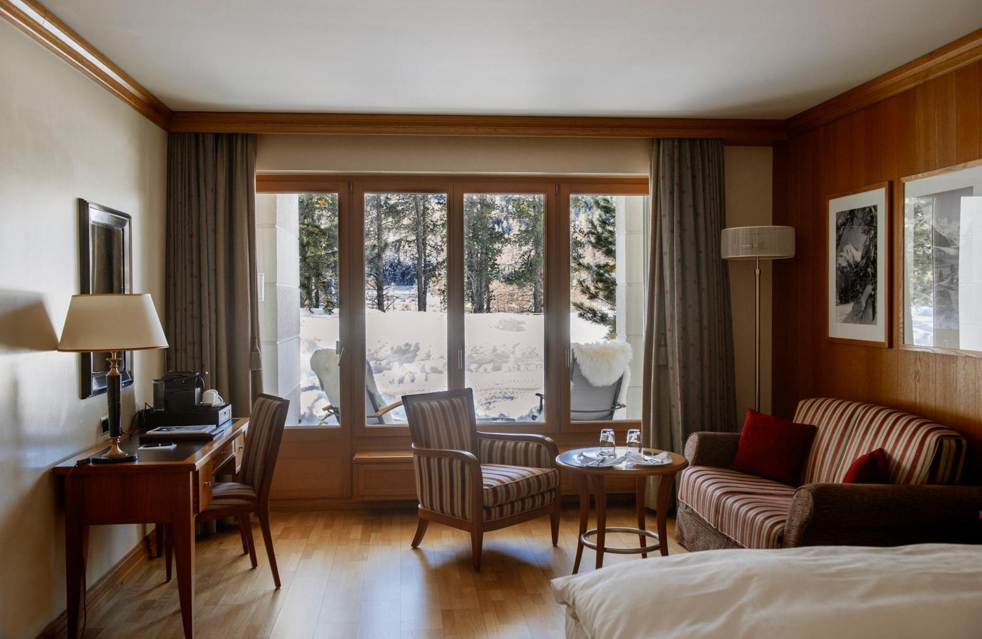 แกรนด์ โฮเต็ล โครเนนโฮฟ Hotel ปอนเตรสซีนา ภายนอก รูปภาพ