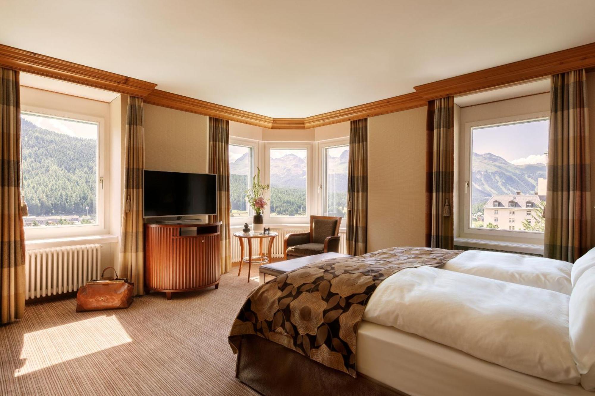 แกรนด์ โฮเต็ล โครเนนโฮฟ Hotel ปอนเตรสซีนา ภายนอก รูปภาพ